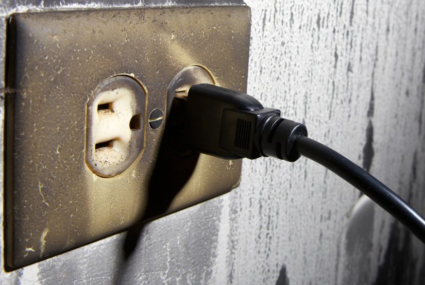 Worn down electrical outlet