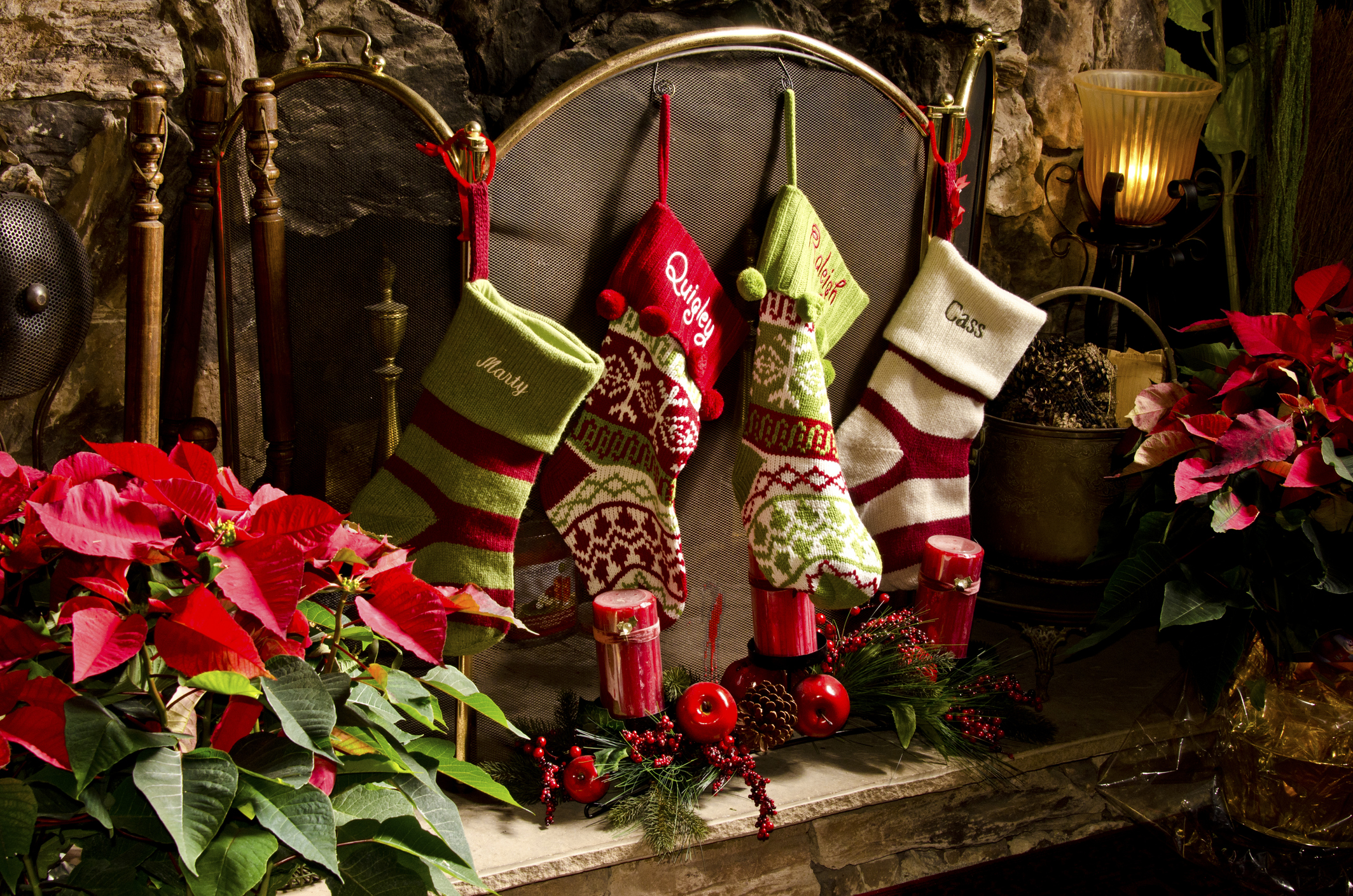 Mantel Display With Personalized Stockings