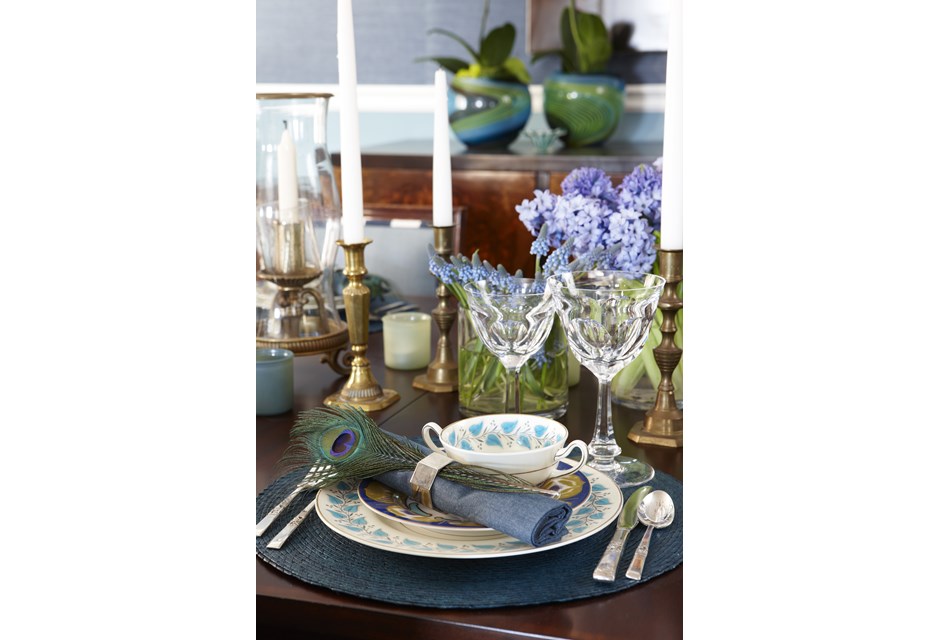 Decorative Details on the Table Setting