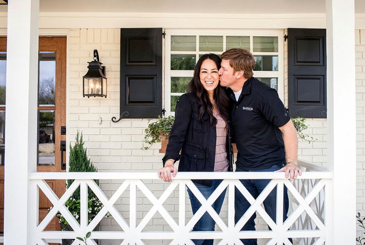 Fixer Upper | HGTV Canada