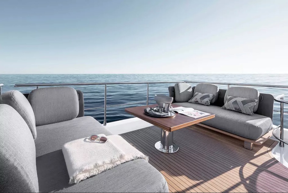 Luxury Yacht Charter, Toronto