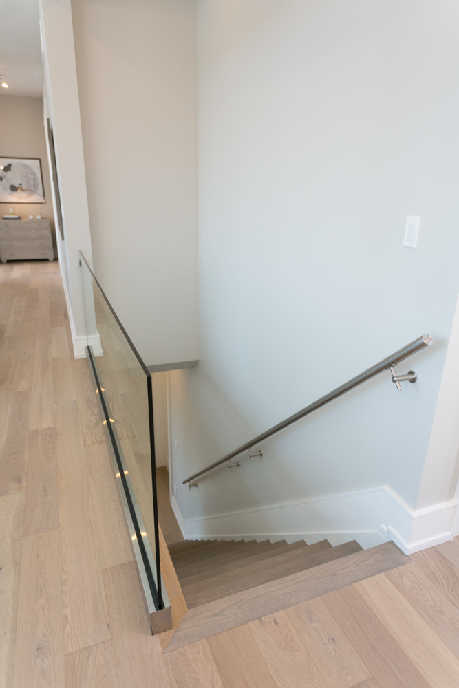 Streamlined Stairs