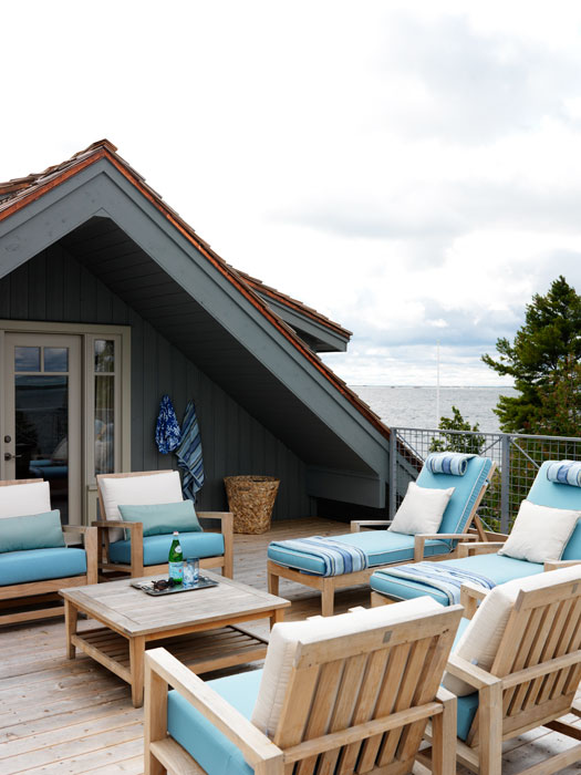 Sarah Richardson cottage colour-coordinated roof deck.