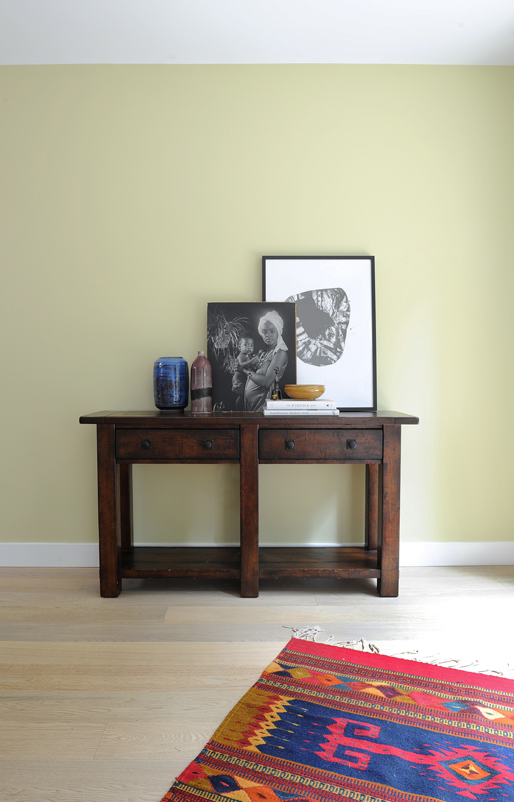 A console table is one of the best interior styling tools.