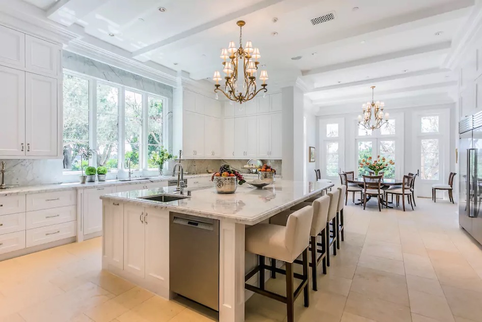 Kitchen in Beverly Hills Airbnb rented by Drake