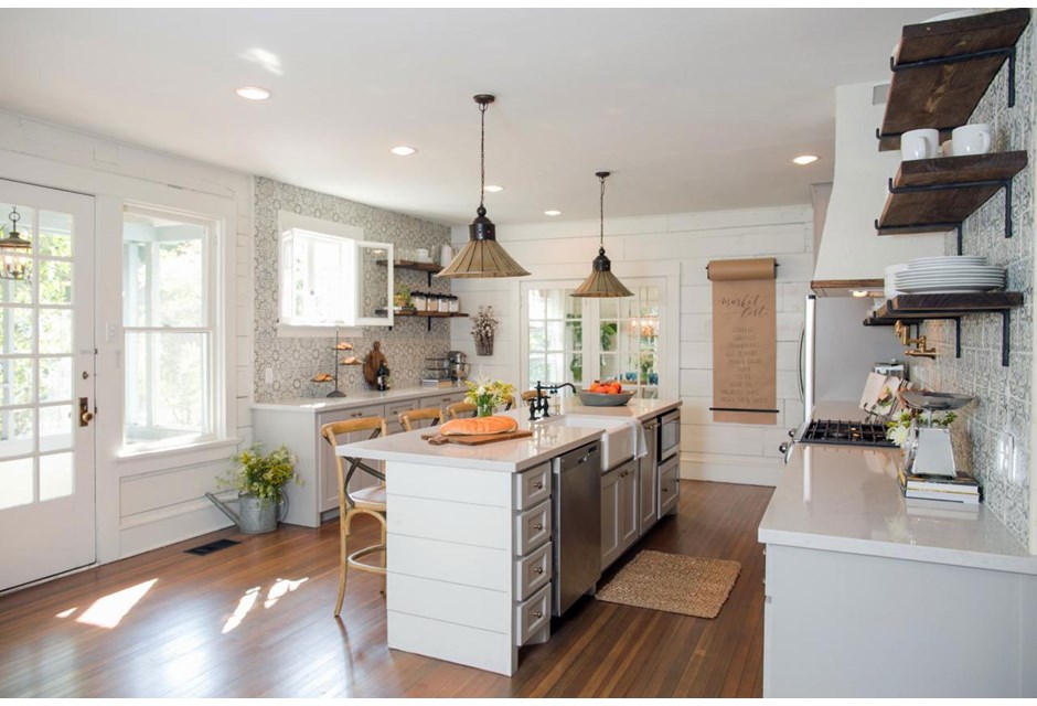 Of course anything Joanna Gaines designs is infinitely better with shiplap, as this kitchen proves. Between the finish on the wall and on the island, it's a subtle but pretty addition to the space that really makes it stand apart from other country inspired kitchens everywhere.