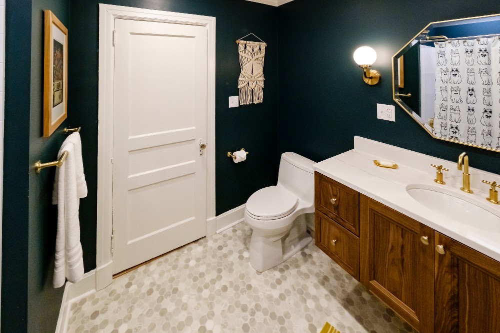 Bathroom with honeycomb floor tile