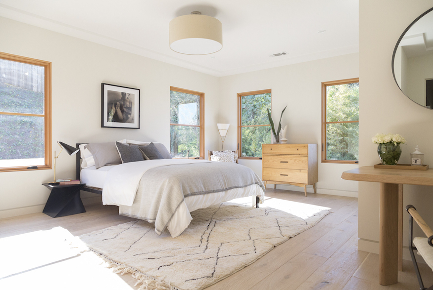 Additional bedroom in Jon Hamm's Los Feliz home