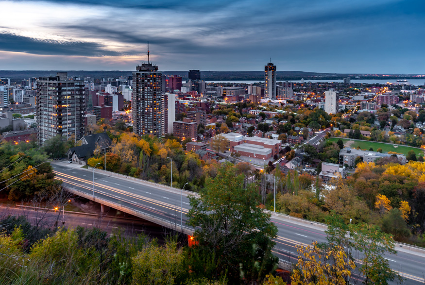 City view of Hamilton–Burlington, Ontario