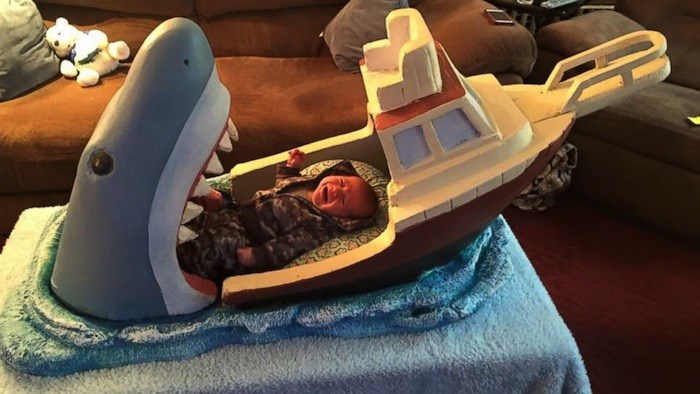 Jaws Baby Bed