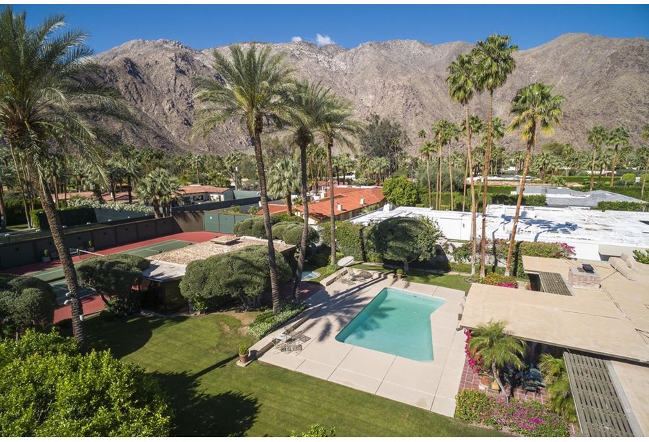 Kirk Douglas’s Palm Springs Estate