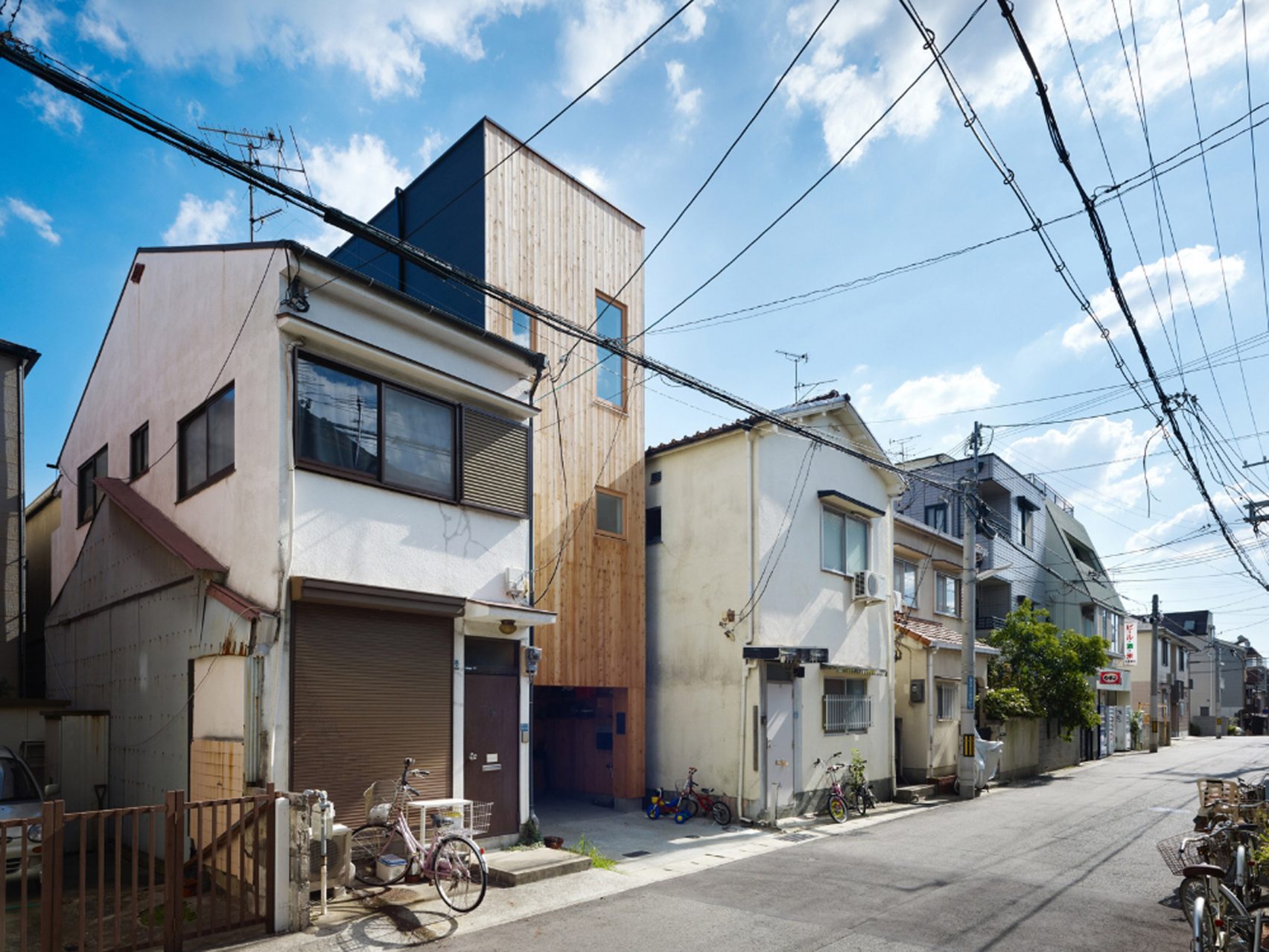 Timber House: Kobe, Japan