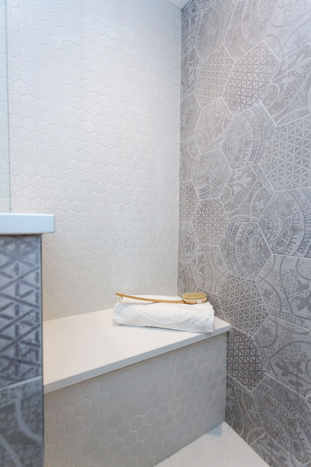 Bathroom shower with decorative tile