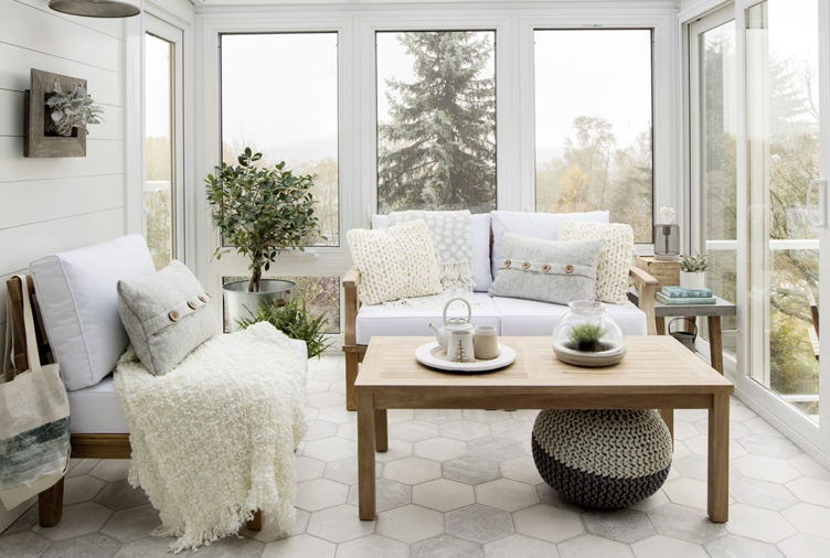 Jillian Harris's home is washed in a beachy white, cream and blue palette