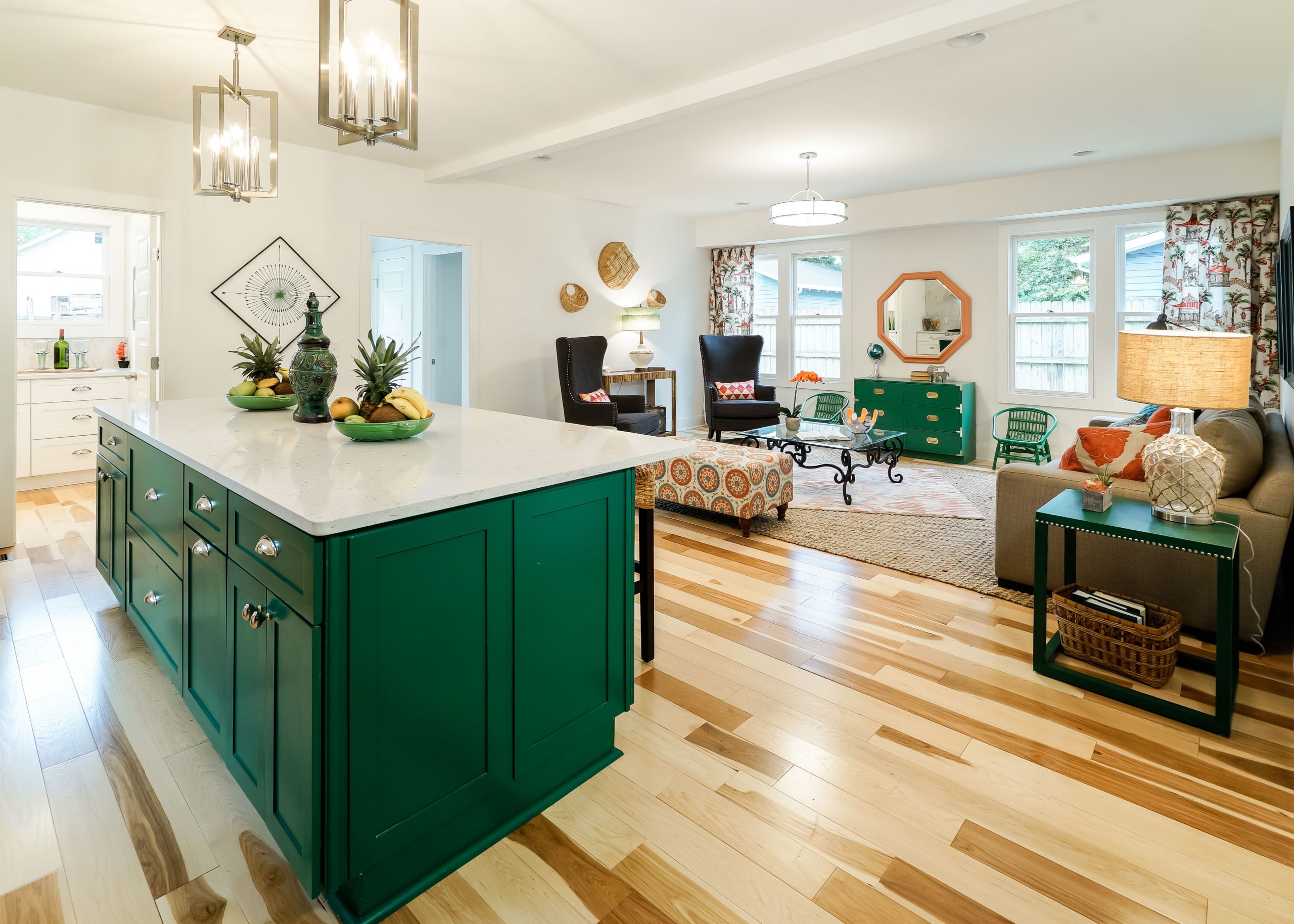 Kortney Wilson designs tropical glam home with hits of green.