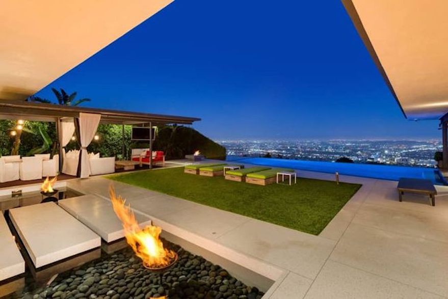Fire pit and pool area of Matthew Perry's Hollywood Hills home
