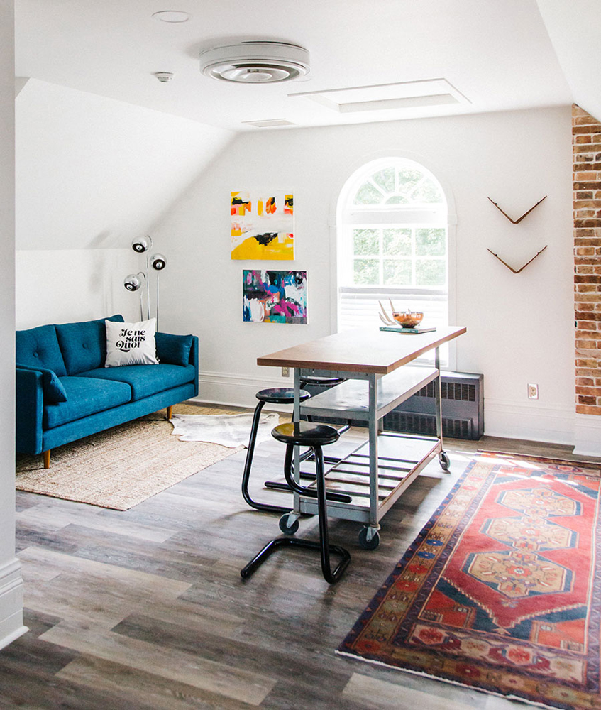 Minimalist living rooms - hybrid space