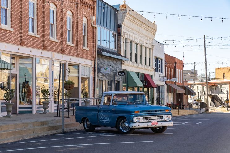 Wetumpka: The Small Town In Alabama That Is A Must-visit - Hgtv Canada