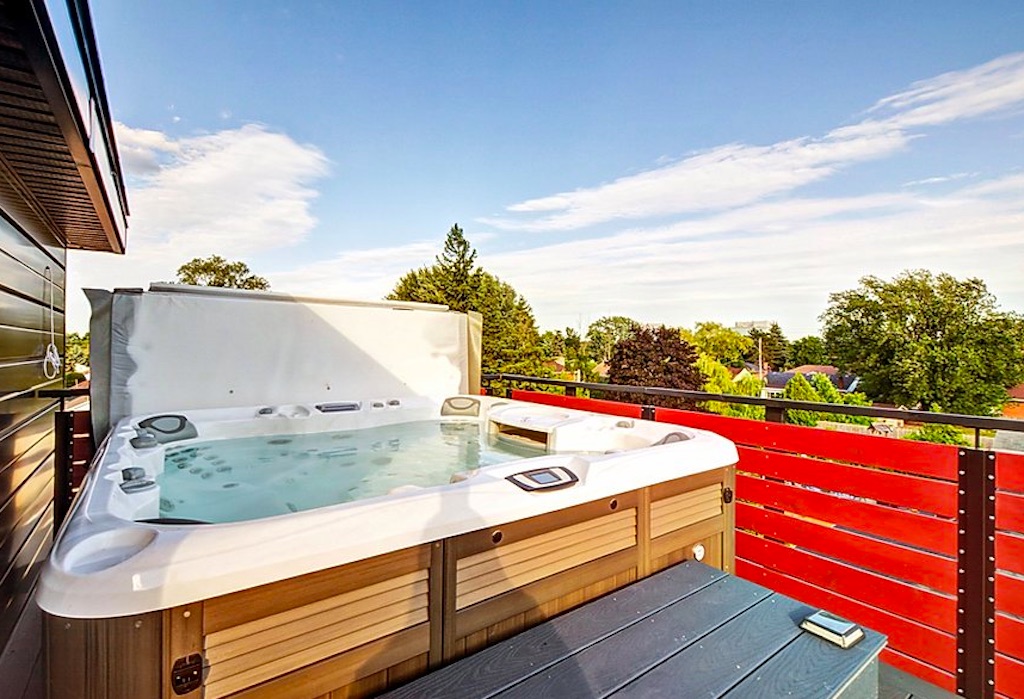 Hot tub on rooftop patio