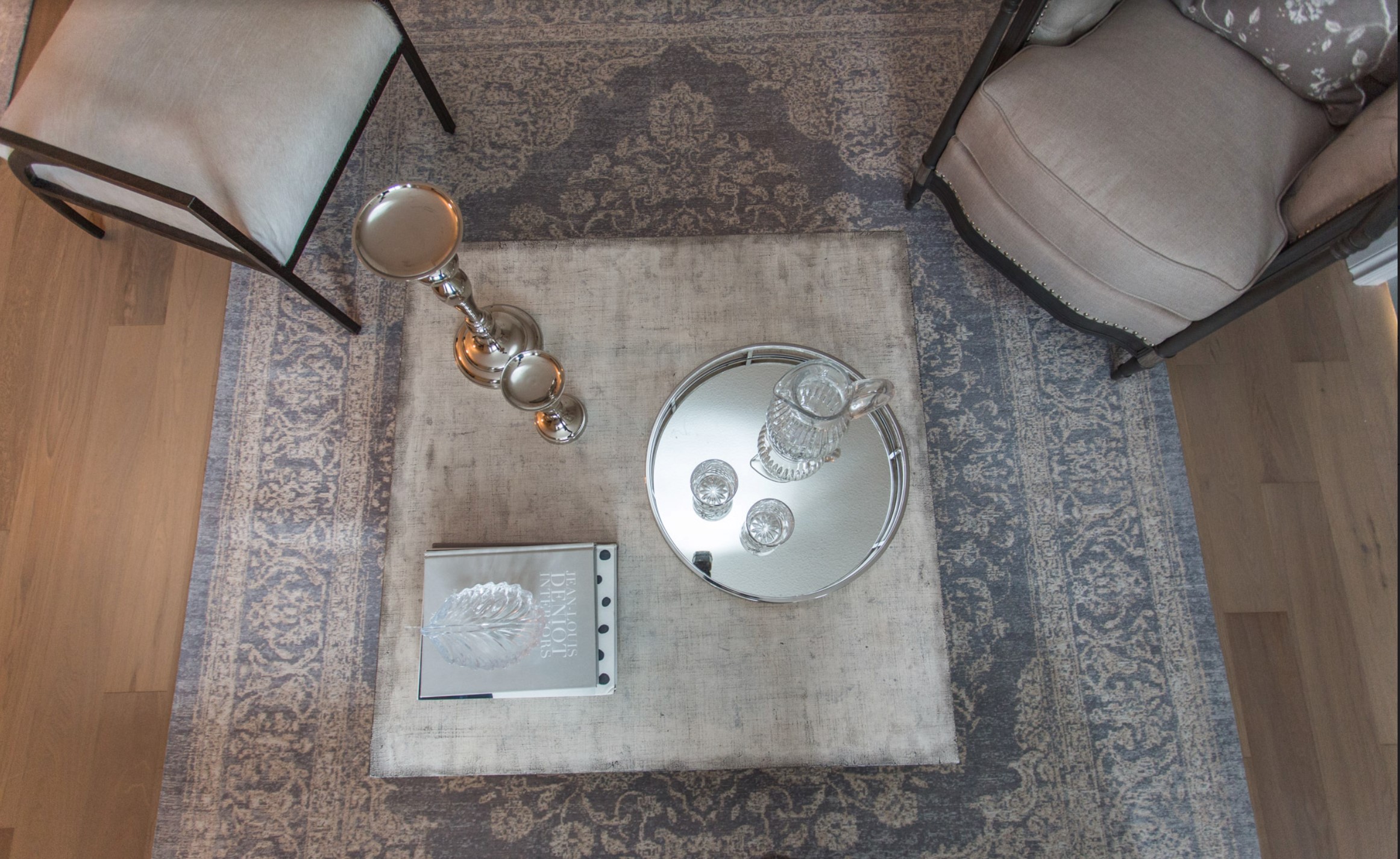 Photo of area rug and coffee table from above
