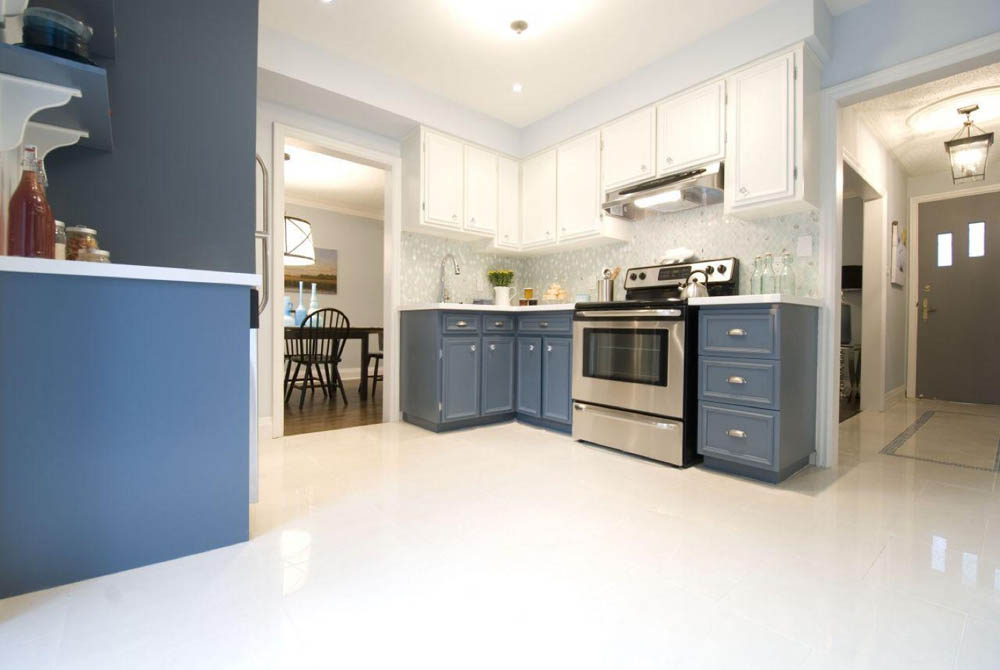 Blue and white kitchen cabinets