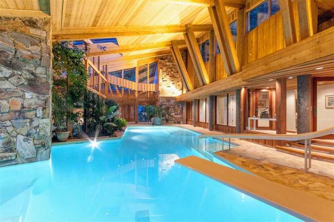 This $17.6M Oceanfront Getaway on BC's Bowen Island Boasts a Tennis ...