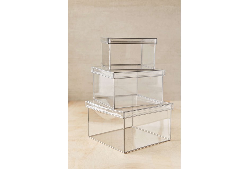Clear, lidded boxes in various sizes