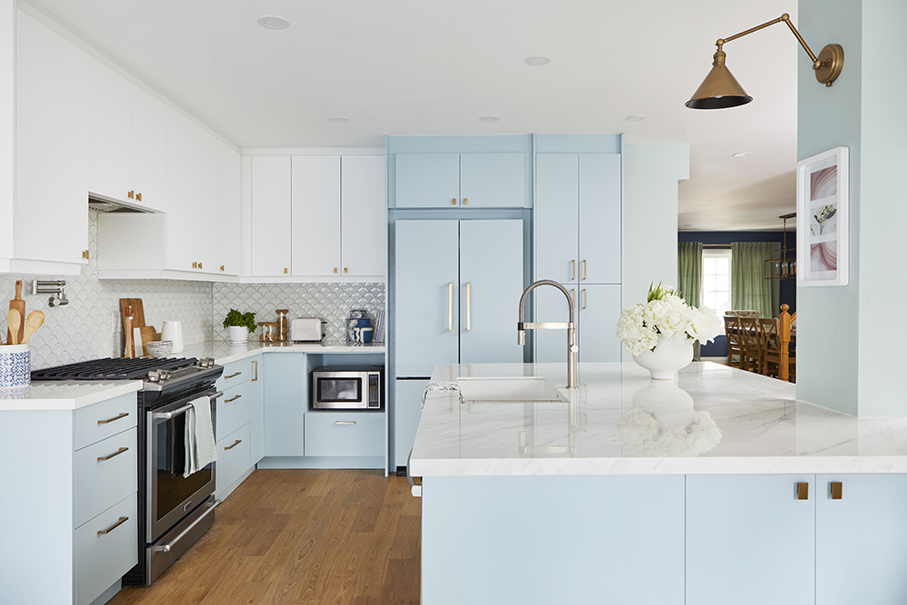 blue-and-white kitchen with wavy backsplash tiles