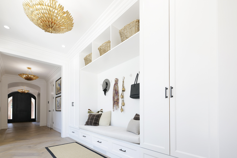 A stylish mudroom-meets-cubby