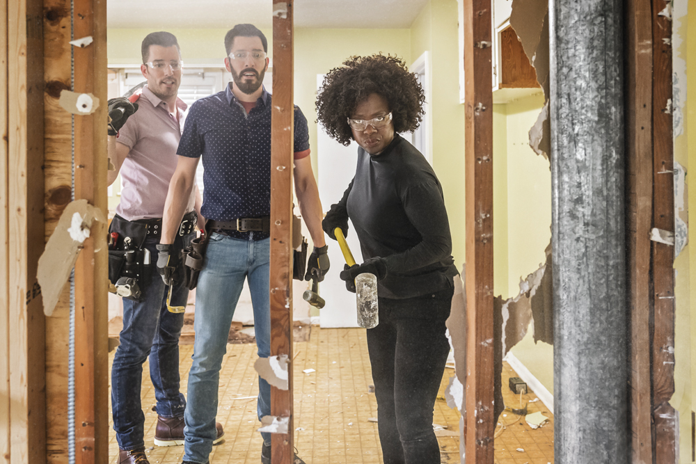 The Property Brothers and Viola Davis tear down the kitchen wall