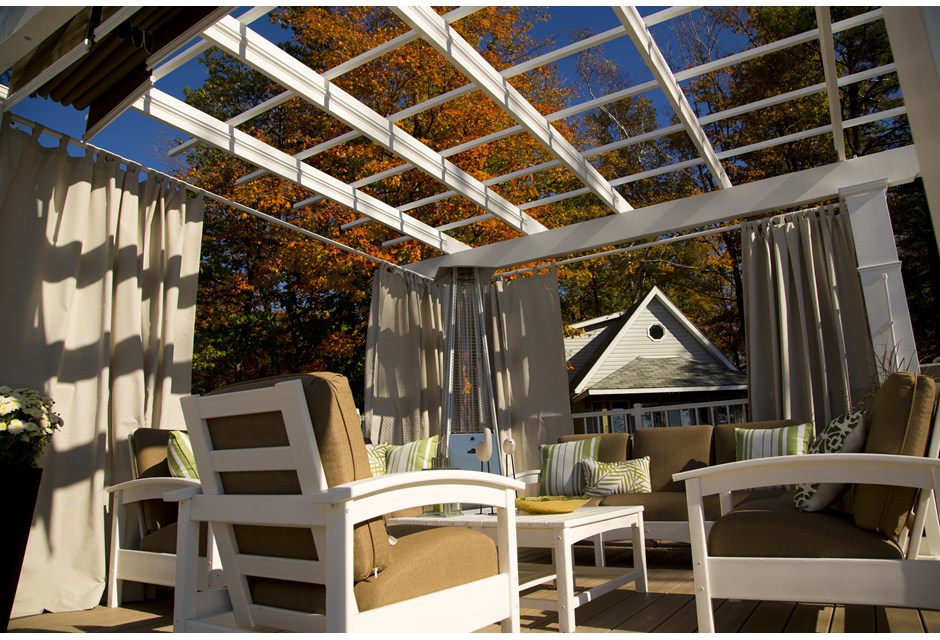 Pergola that can provide shade with a neutral toned canopy or be left open to the elements