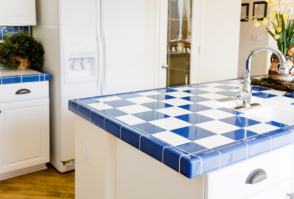 modern blue and white checkered kitchen