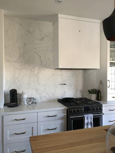 Marble Look Kitchen Backsplash ?width=389