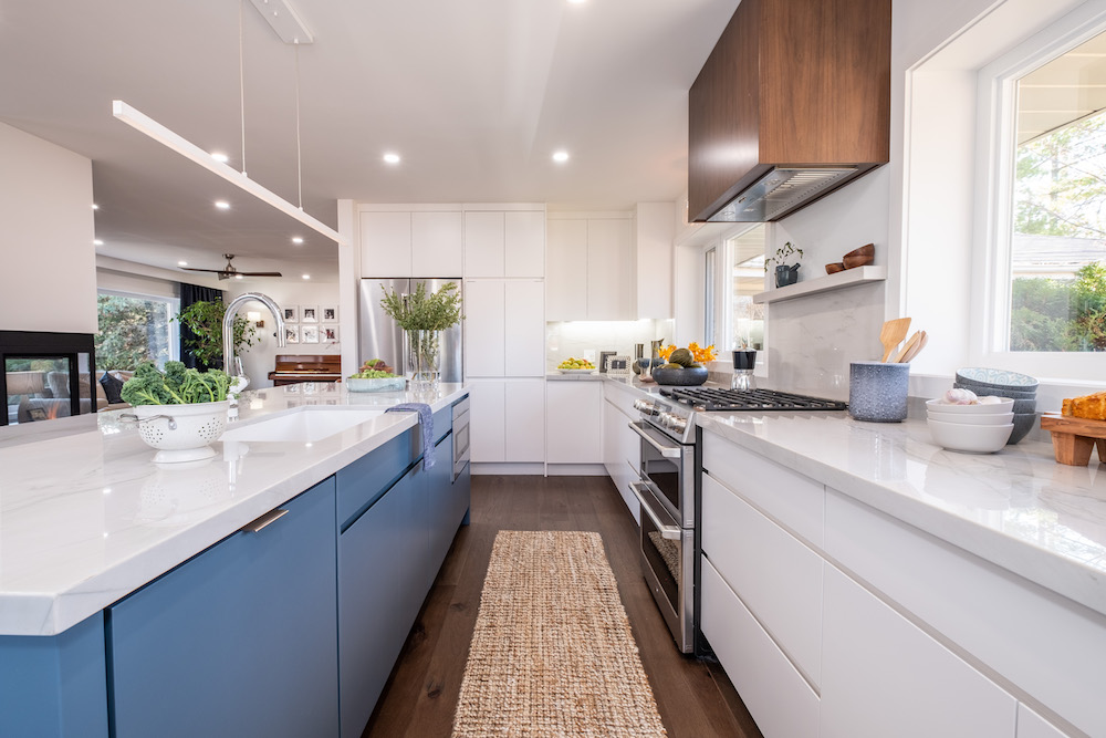 Modern and clean kitchen