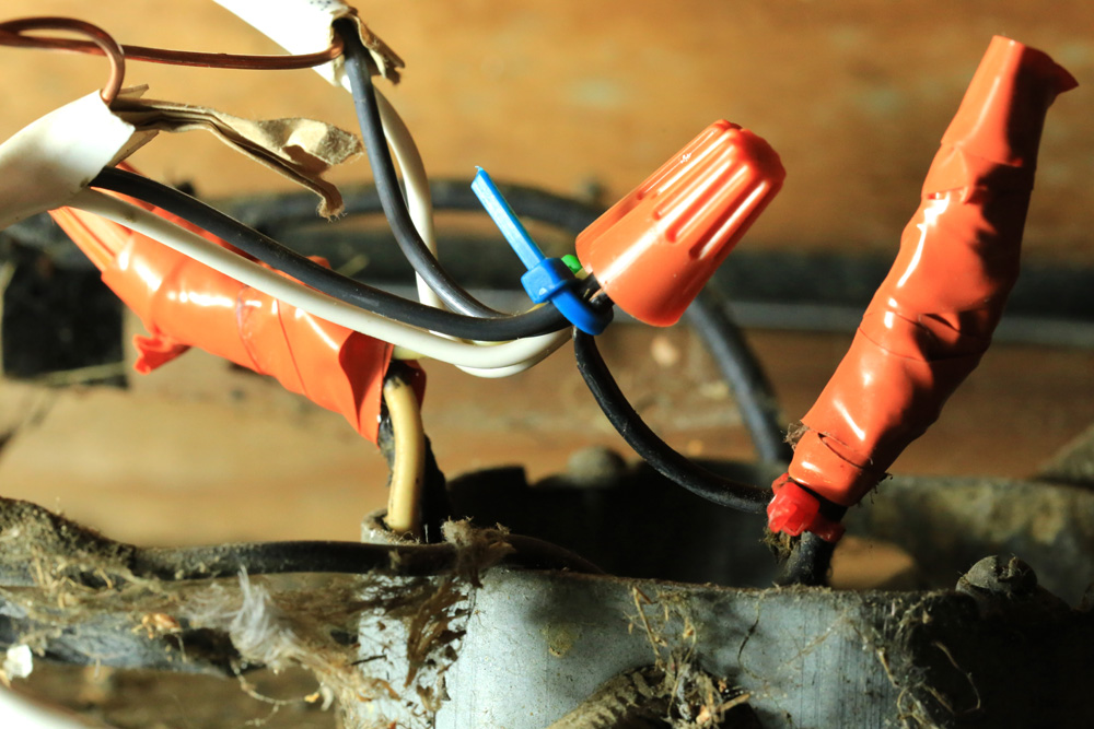 Knob and tube wiring