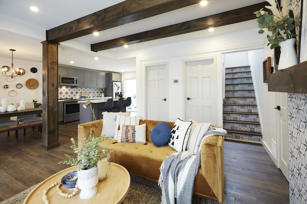 Open concept cottage layout with decorative tiles
