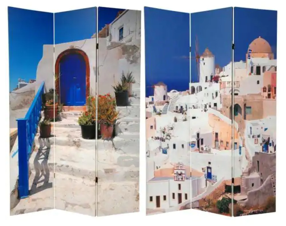 Room divider with images of Greece