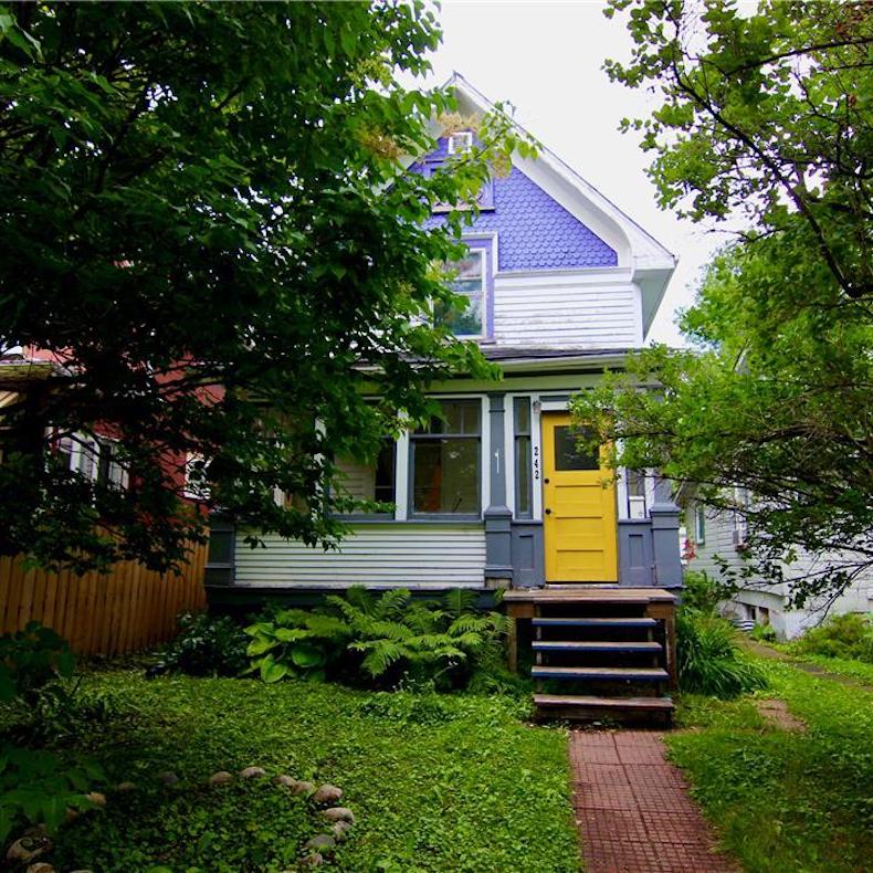 10 Cheap Old Houses You Can Actually Buy In Canada In 2023   Cheaphouses 