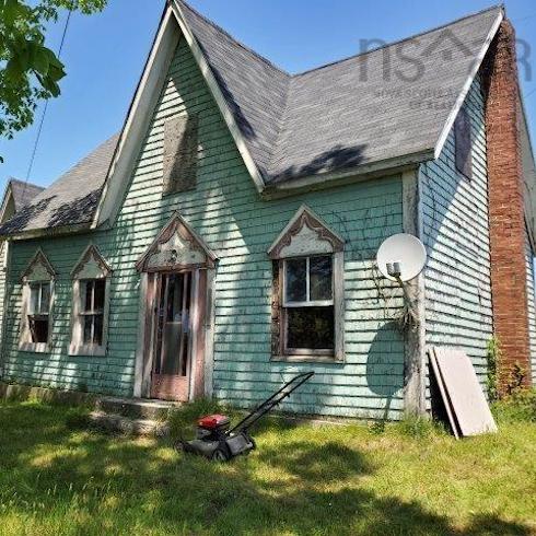 Cheap home in Nova Scotia