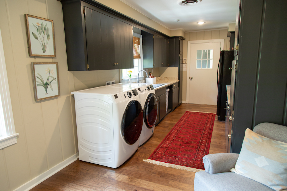 Galley laundry room