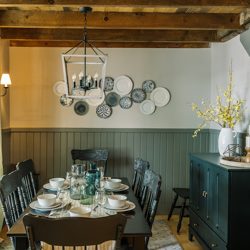 Throwback cottage dining room
