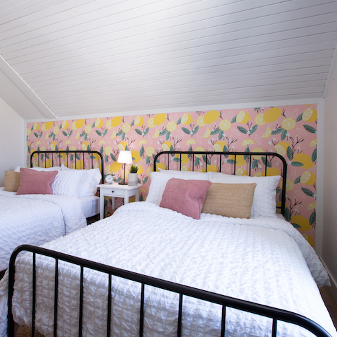 Bedroom with lemon wallpaper