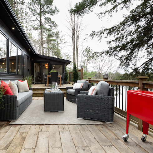 Seating area on a large cottage deck