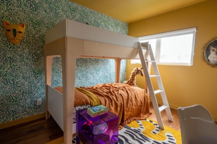 bunkbeds, yellow wall and ceiling