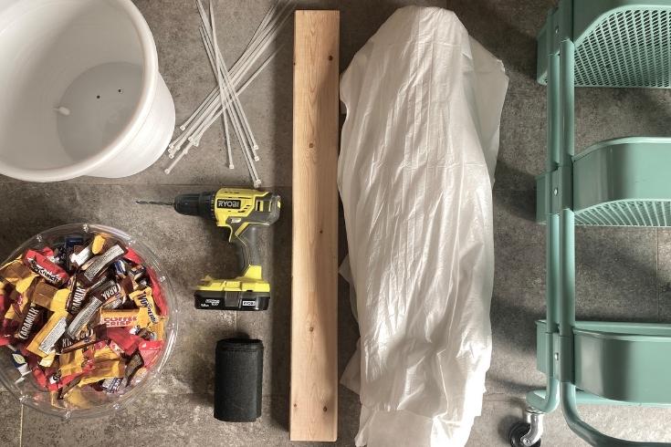 materials to make a DIY Halloween stand 