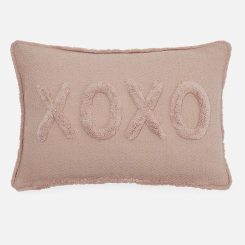XOXO pink pillow