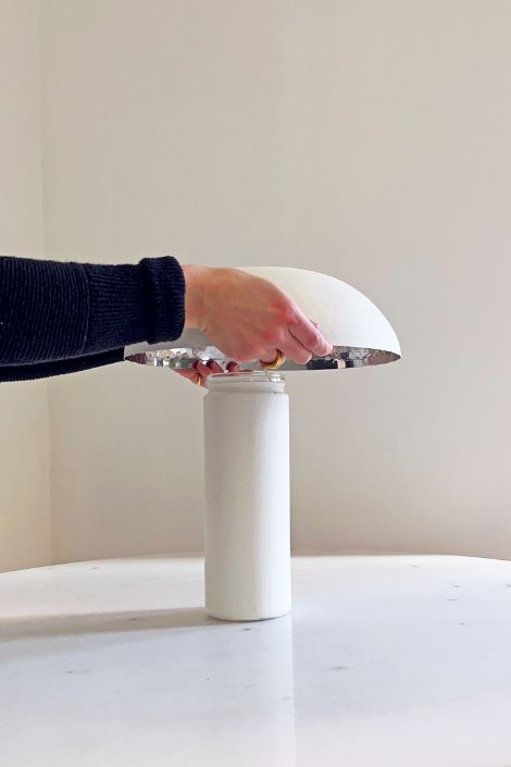 Mushroom lamp DIY: adding the top of the lamp to the base