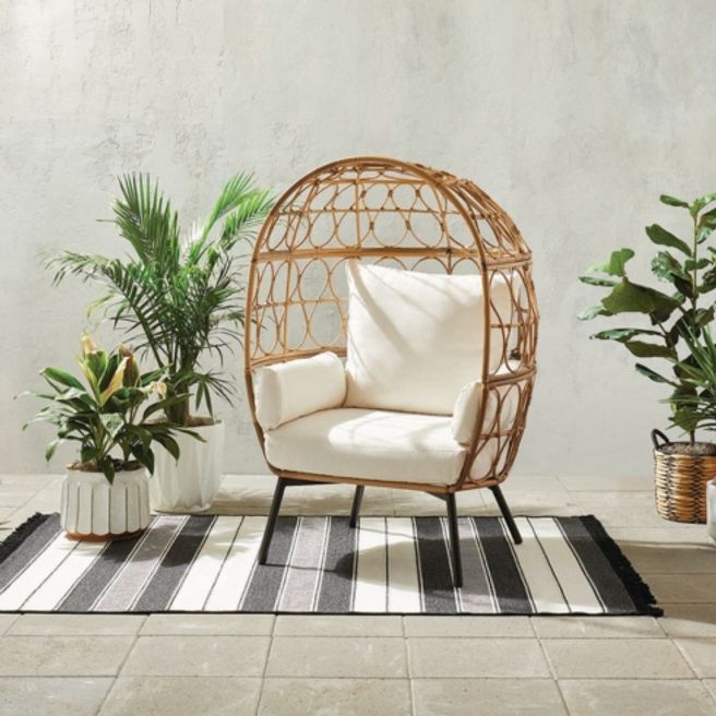 The Best Walmart Outdoor Furniture and Decor Finds in Canada