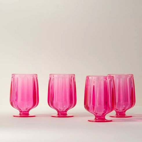 Acrylic bright pink wine glasses with short stem