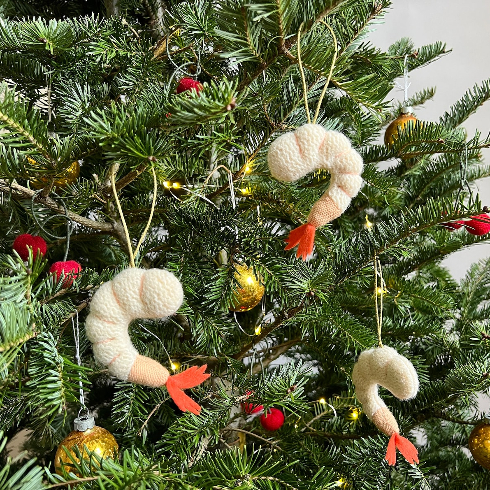 Canadian holiday decorations - A Christmas tree with felt tempura shrimp ornaments